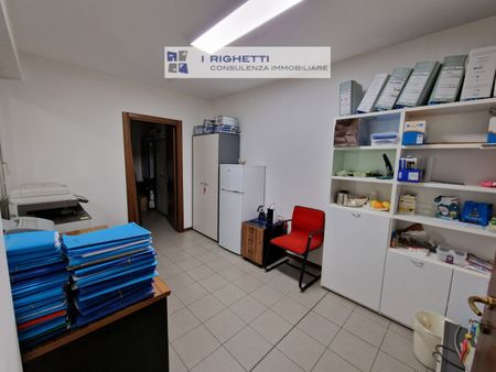 Stanza uso ufficio nel Cuore di Borgo Milano, Verona - Photo 2