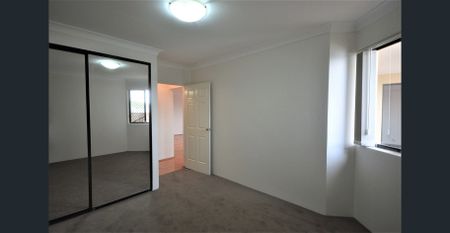 Spacious Open-Plan Unit for Rent - Prime Location in Leichhardt - Photo 5