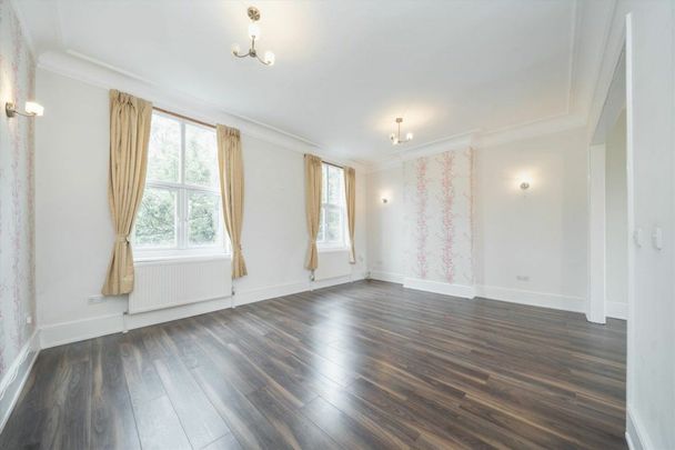 Dartmouth Park Hill, Kentish Town, NW5 - Photo 1