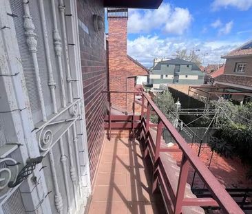 Calle de Josefina Carabias, Madrid, Community of Madrid 28055 - Foto 6