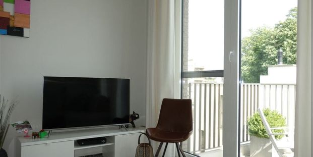 Appartement te huur in Mortsel voor € 895 met 2 slaapkamers - Foto 1