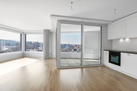 Living modern with a unique view - Photo 5