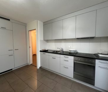 4 PIECES - CENTRE-VILLE DE BULLE - Photo 2