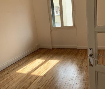 Location Appartement 2 pièces 52m² VALENCE 26000 - Photo 2