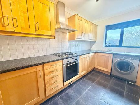 2 bedroom flat to rent - Photo 4