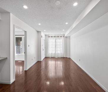 For Lease - 10 Linnell Street, Ajax, Ontario - Photo 3
