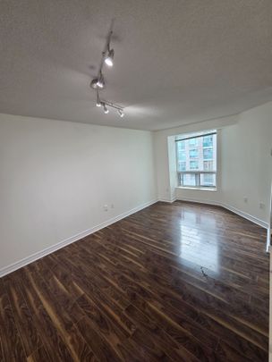 For Lease - 109 Front Street Unit# 708, Toronto, Ontario - Photo 1