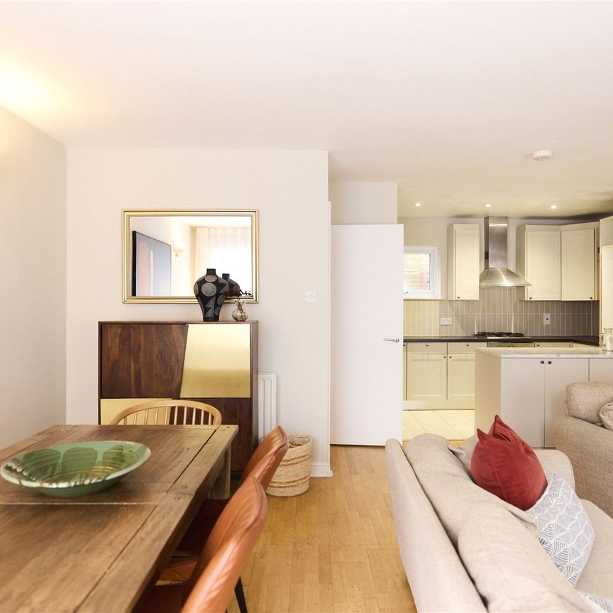 Sussex Way, London, N19 4DW - Photo 1