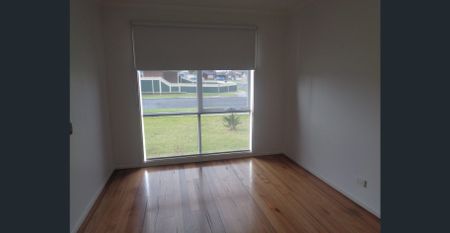 Position, Presentation, Perfect - Photo 5