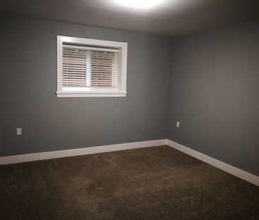 Spacious Basement Suite in Chimney Hills - Photo 2