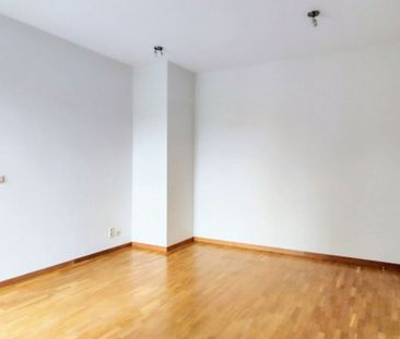 Appartement te huur in Schaarbeek voor € 1.400 met 2 slaapkamers - Photo 4