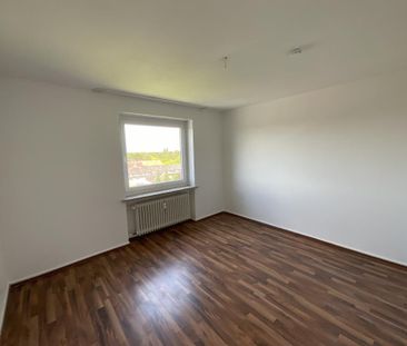 3-Zimmer-Wohnung mit Balkon und Badewanne im 6. OG mit Aufzug in Wi... - Foto 6