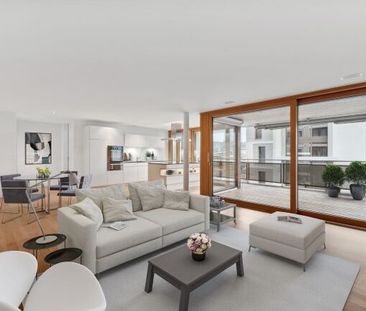 Live Hoch2 in this beautiful attic apartment - Foto 1