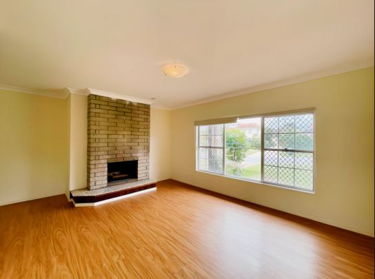 4 bed 2 bath - Photo 1