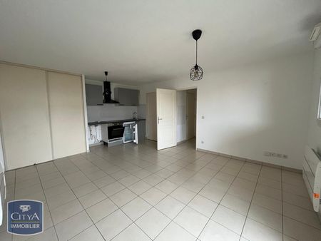 Location Appartement 2 pièces 45m² DANJOUTIN 90400 - Photo 3