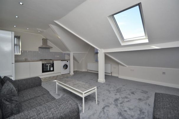 1 bedroom flat to rent - Photo 1