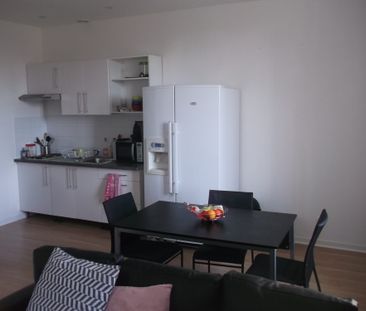 Location Appartement 2 pièces 48m² LIBOURNE 33500 - Photo 3
