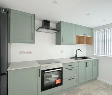 21 Longfield Gardens, Greenisland, Carrickfergus, BT38 8TR - Photo 5