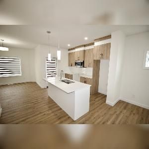 3 Bed 2.5 Bath Dbl Garage Balcony Townhouse For Rent Leduc - Photo 5