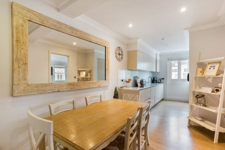 3 bedroom flat to rent - Photo 2