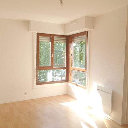 Appartement 2 pièces – rue Léon Boyer - Photo 4