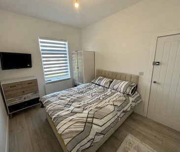 4 bedroom house share to rent - Photo 2