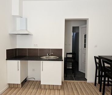 Location Appartement 2 pièces 29m² MULHOUSE 68100 - Photo 3