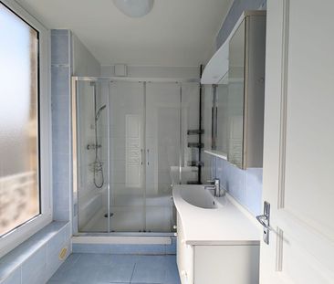 Location Maison 6 pièces 135m² - Photo 6