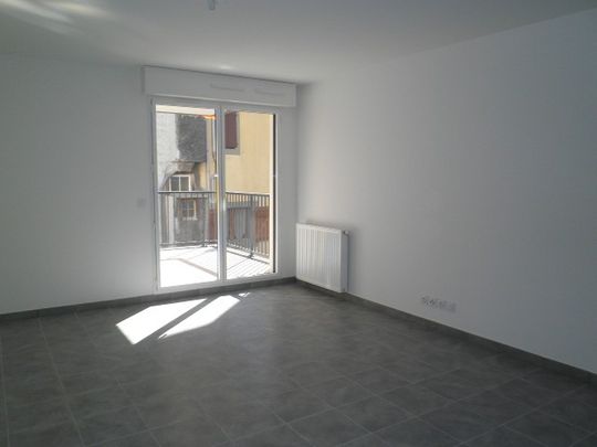 Location Appartement 2 pièces 32m² CHAMBERY 73000 - Photo 1