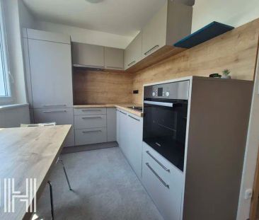Pronájem bytu 2+1 v centru po celkové rekonstrukci - Photo 6