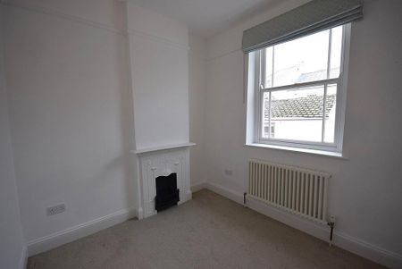 3 bedroom house to rent - Photo 3