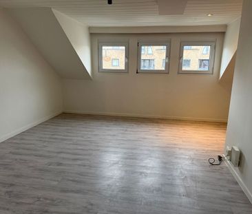 TE HUUR: Dakappartement met 1 slaapkamer in Hasselt! - Photo 5