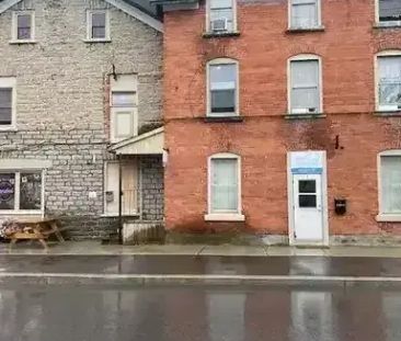 2 Bedroom Carleton Place Available Immediate or November 1, 2024 Do... - Photo 1