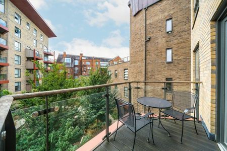 Tollgate Gardens, London, NW6 - Photo 5