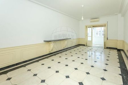 Apartamento T4 em Lisboa - Photo 4