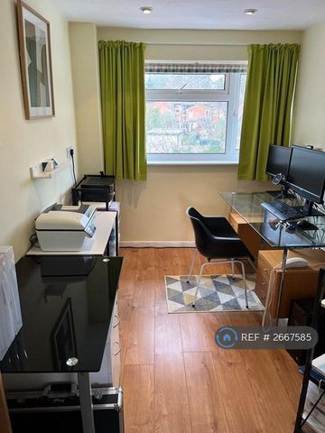 5 bedroom terraced house to rent - Photo 2