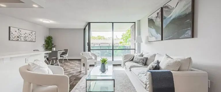 2220 Marine Dr. | 2220 Marine Dr., Oakville - Photo 1