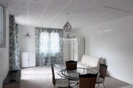 Studio meublé - Photo 3