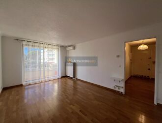 Location Appartement 2 pièces 45 m2 à Fréjus - Photo 2