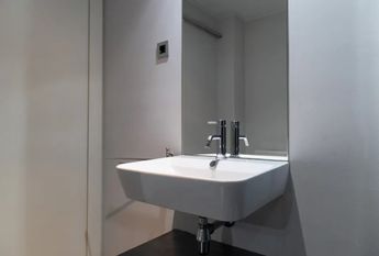 Calle de Pilar de Zaragoza, Madrid, Community of Madrid 28028