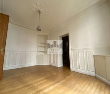Location Appartement 2 pièces 48m² PARIS 16ème - Photo 3