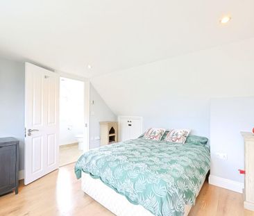 4 bedroom semi-detached house to rent - Photo 6