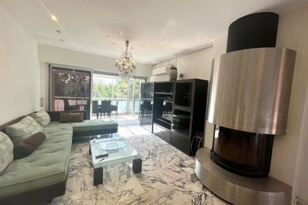 Location Biot - Photo 2