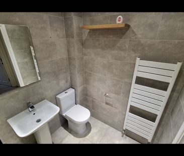 1 Bed Flat, Admirals Wharf, SO14 - Photo 3