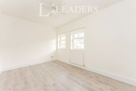 3 bedroom house to rent Nicholas Court, Nicholas Street Mews, CH1 - Photo 2