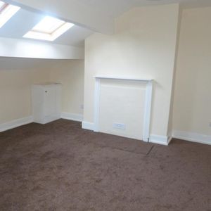 Flat 1 Beech Grove, Bingley - Photo 2