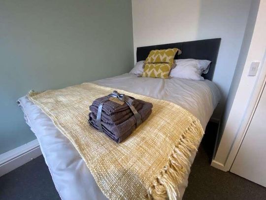 Rm, Bringhurst, Orton Goldhay, Peterborough, PE2 - Photo 1