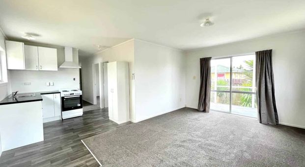 Spacious 3-Bedroom Unit in Convenient Otara Lo... - Photo 1