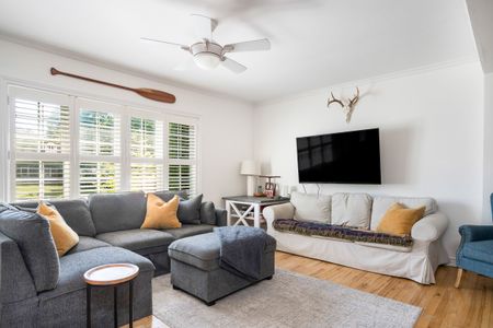 For Lease - 81 Ninth Street, Collingwood, Ontario - Photo 2