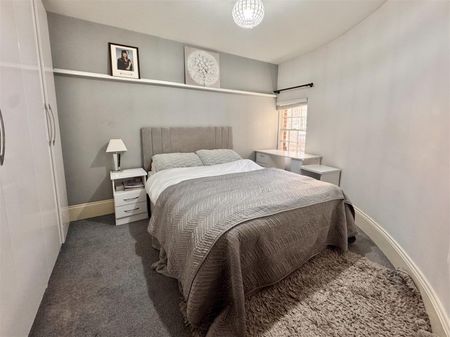 Heworth Croft, York - Photo 4